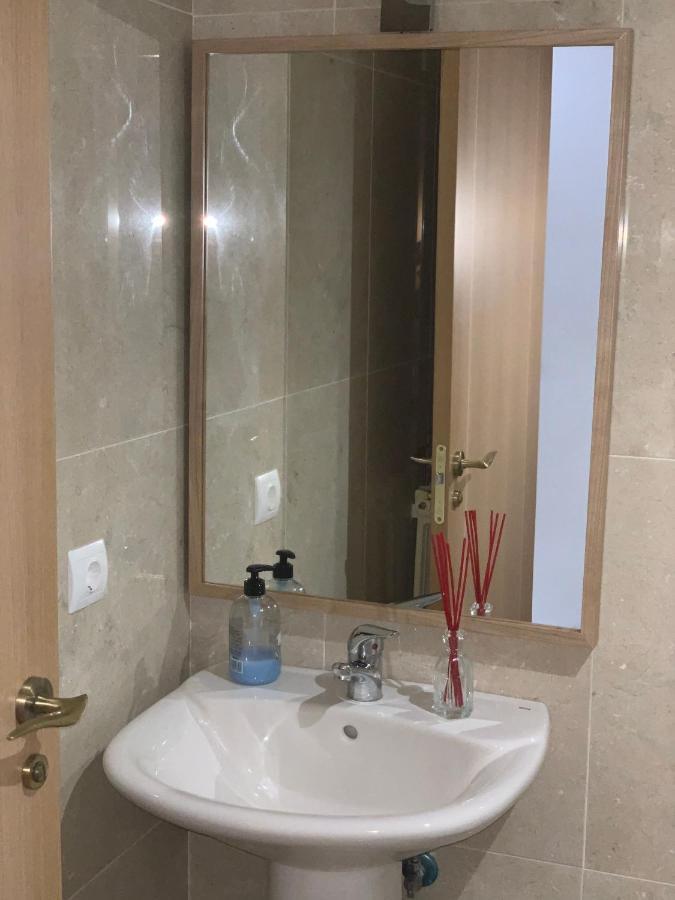 סרגוסה New, Cozy Apartment Plaza Del Pilar-Fuenclara מראה חיצוני תמונה